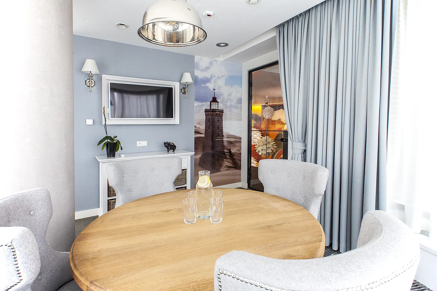 Zebra Tower (8,9 piętro), Mokotowska 1