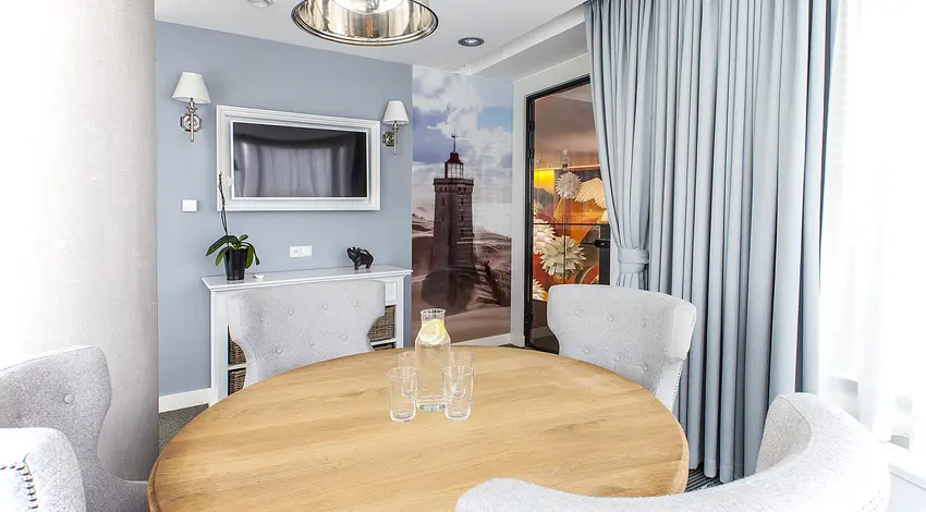 Zebra Tower (8,9 piętro), Mokotowska 1, Śródmieście, Warszawa