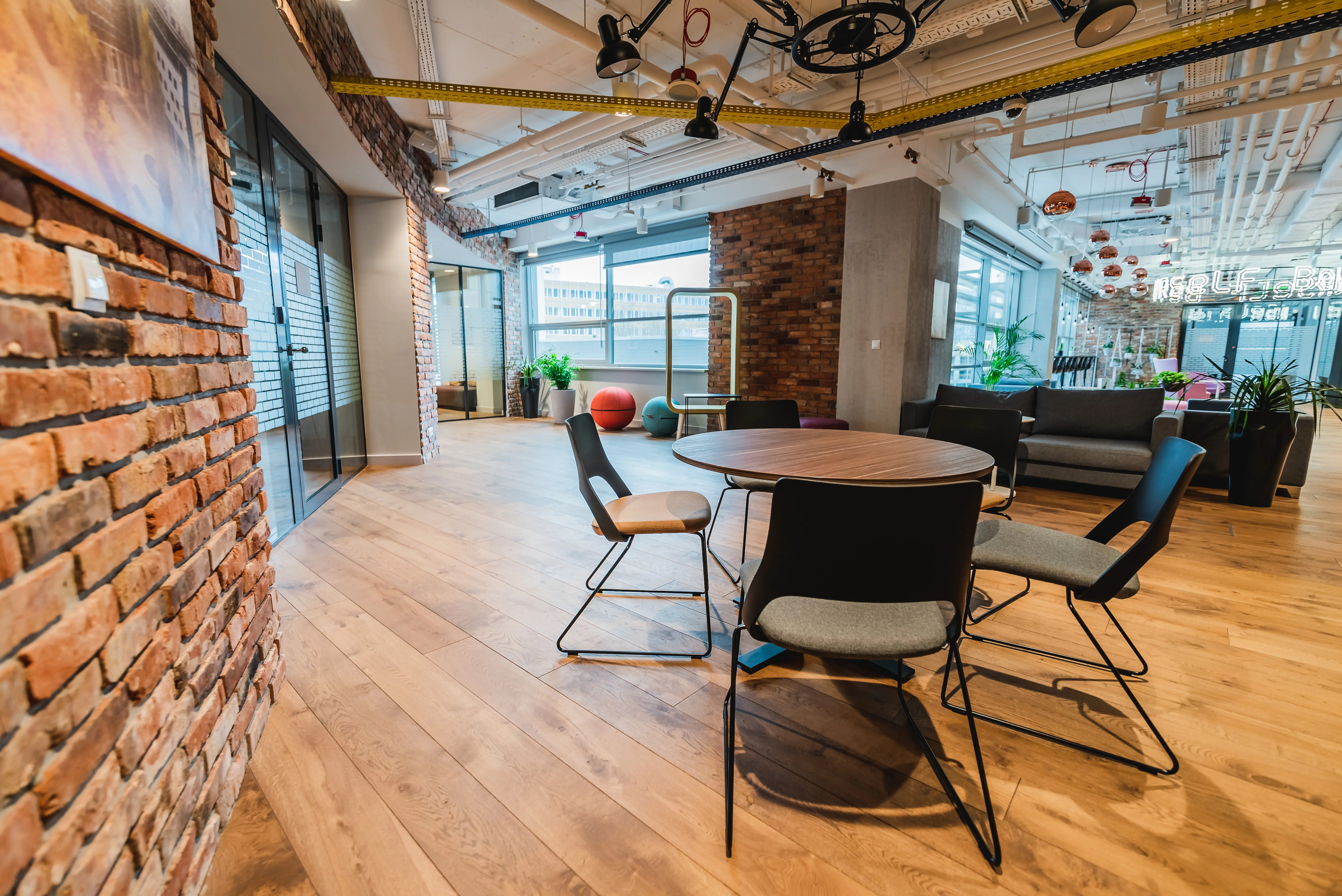 Adgar Plaza A, Postępu 17A