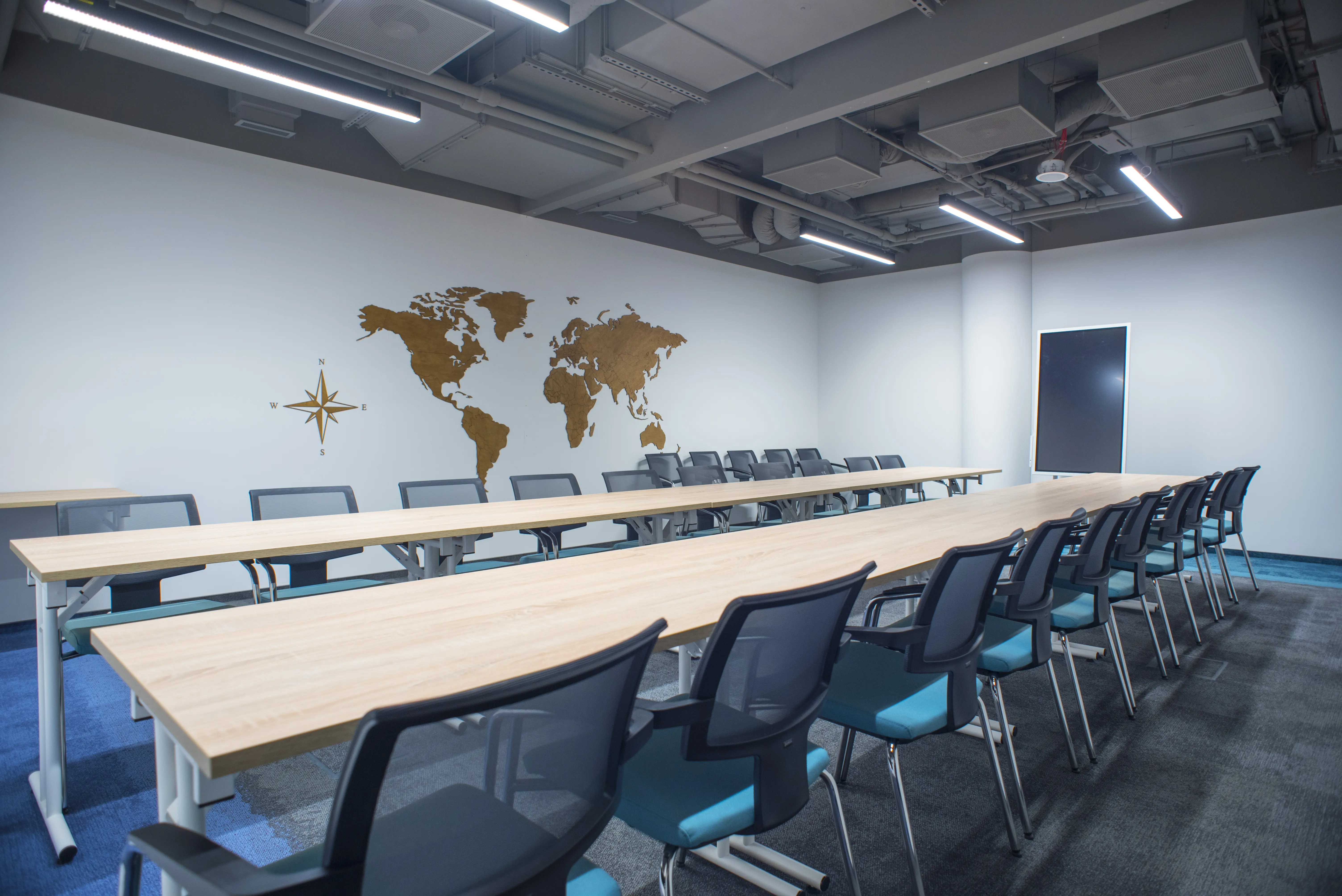 Equator IV (Cirrus), Al. Jerozolimskie 100, Ochota, Warszawa