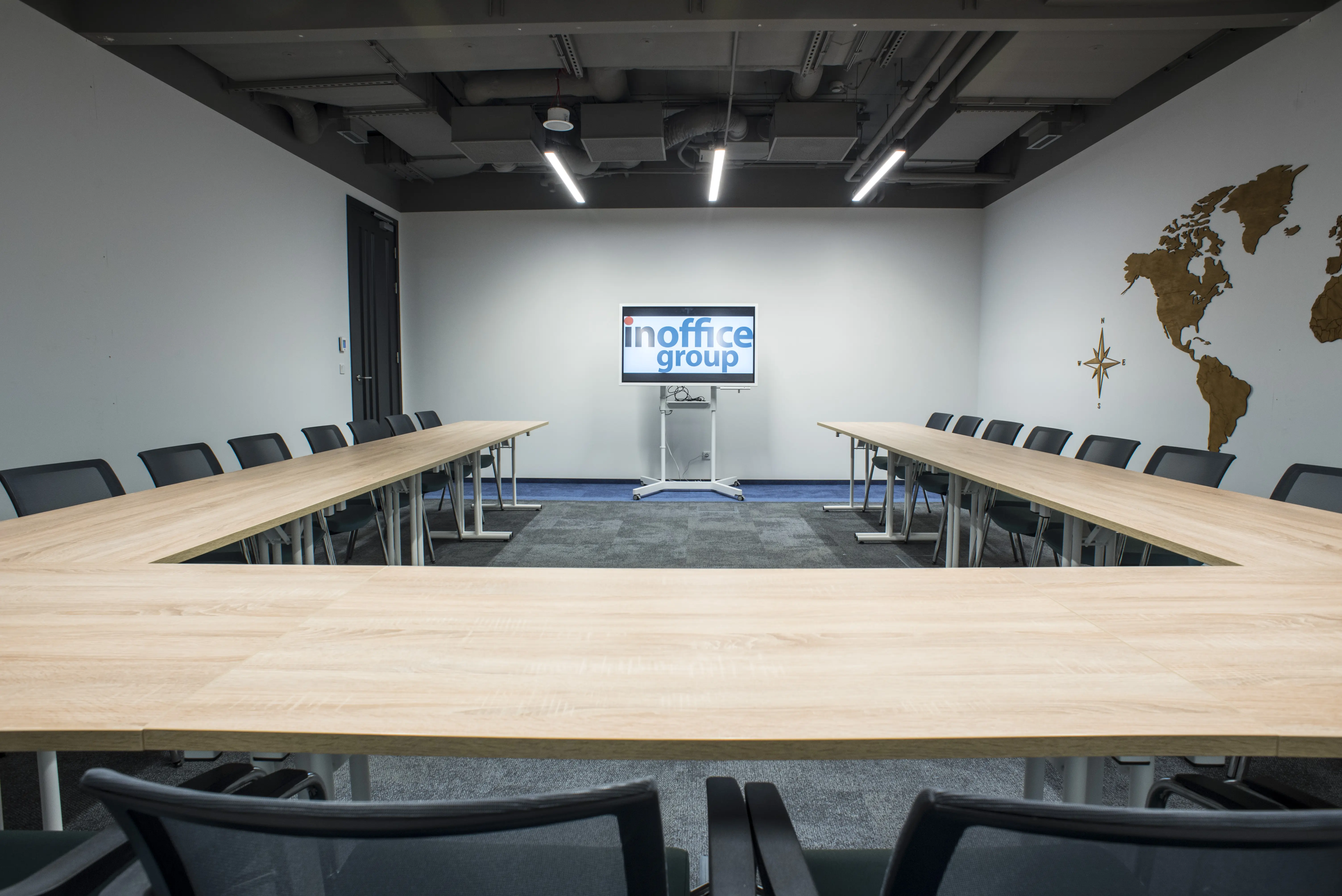 Equator IV (Cirrus), Al. Jerozolimskie 100, Ochota, Warszawa