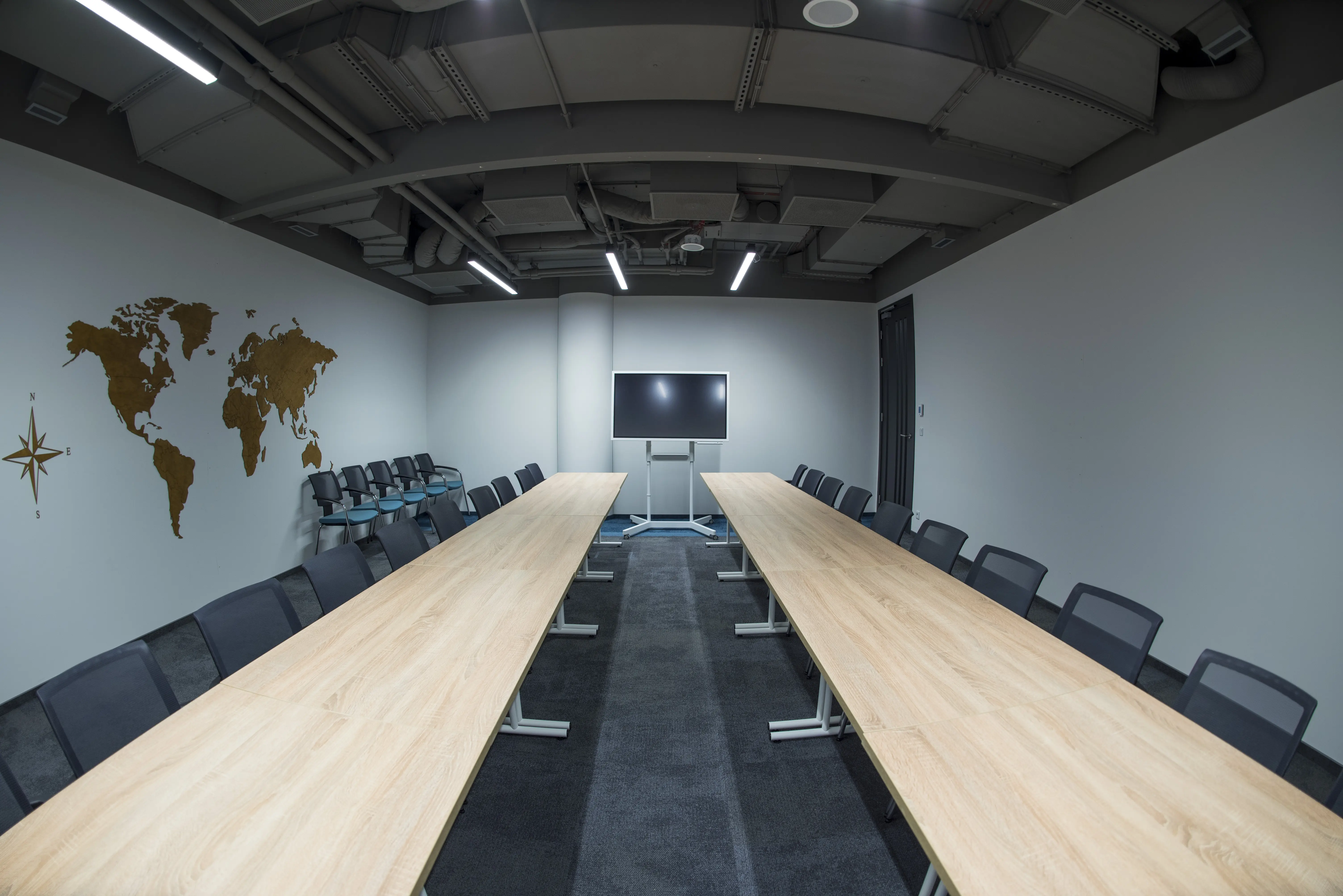 Equator IV (Cirrus), Al. Jerozolimskie 100, Ochota, Warszawa