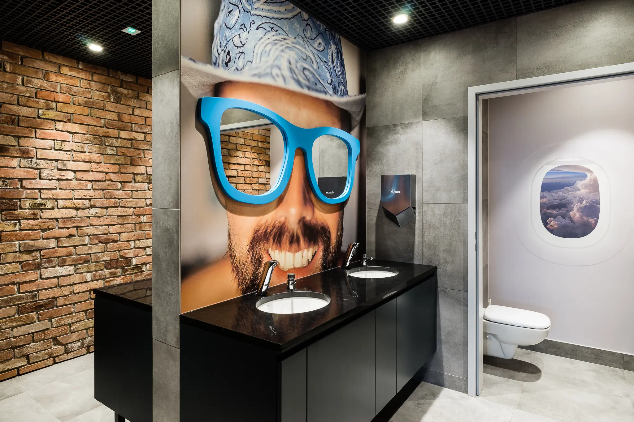 Brain Embassy Adgar Park West Aleje Jerozolimskie, Al. Jerozolimskie 181B, Ochota, Warszawa