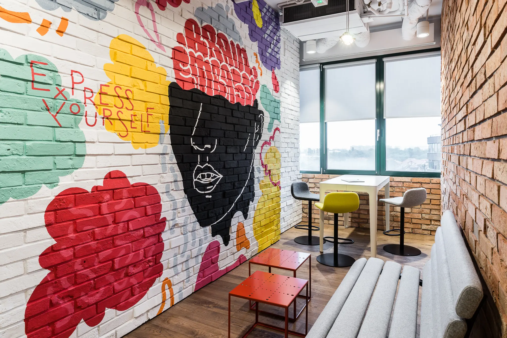 Brain Embassy Adgar Park West Aleje Jerozolimskie, Al. Jerozolimskie 181B, Ochota, Warszawa