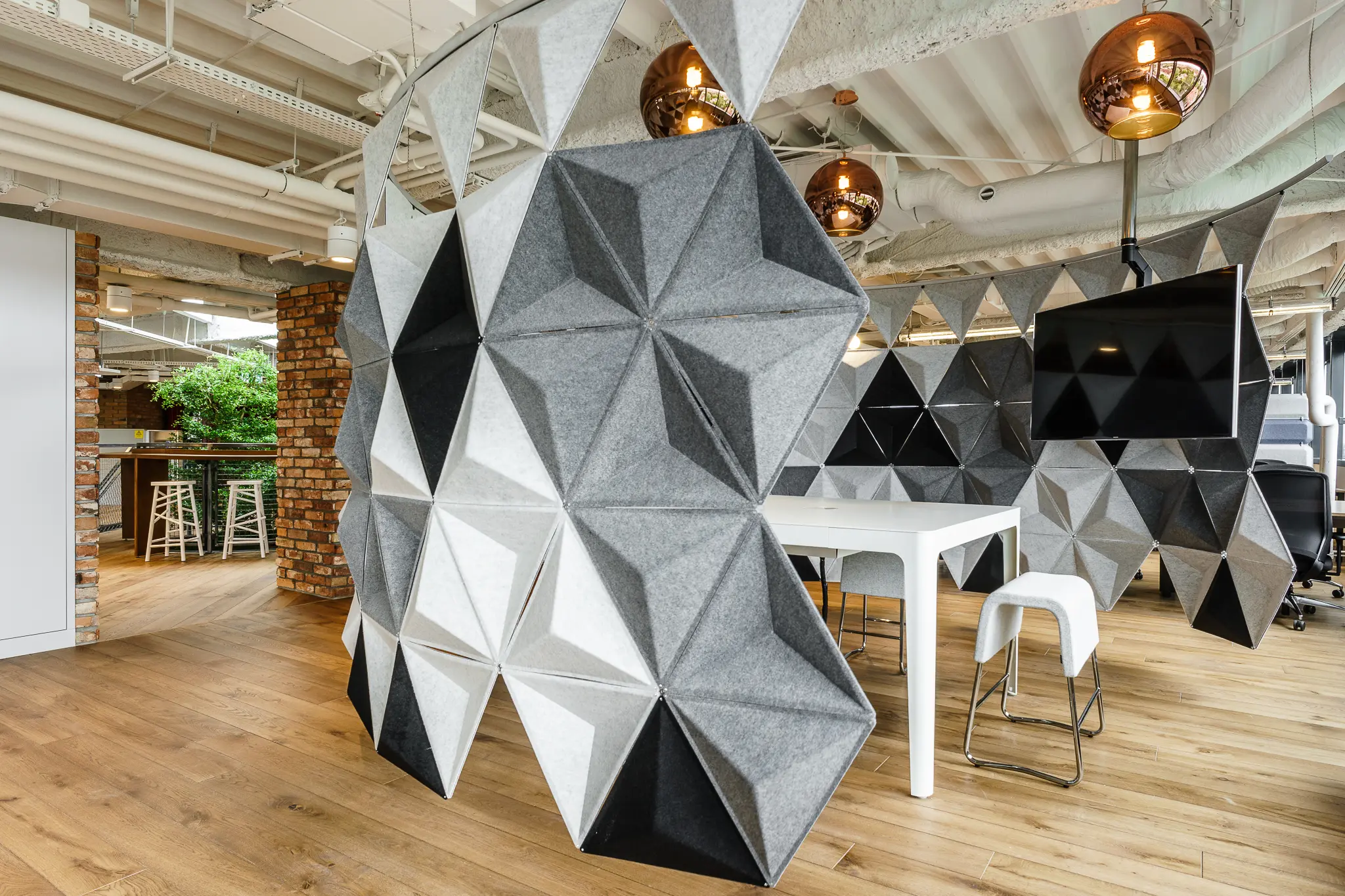 Brain Embassy Adgar Park West Aleje Jerozolimskie, Al. Jerozolimskie 181B, Ochota, Warszawa