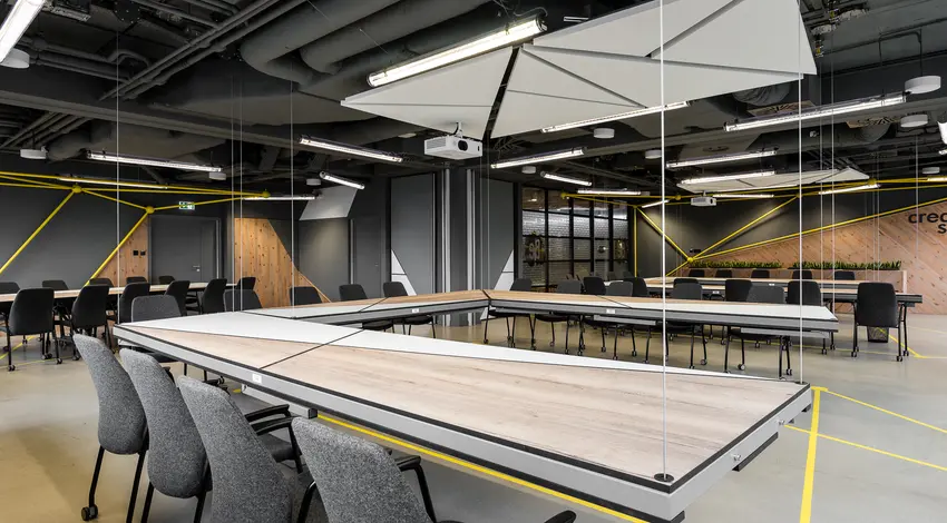 Brain Embassy Adgar Park West Aleje Jerozolimskie, Al. Jerozolimskie 181B, Ochota, Warszawa