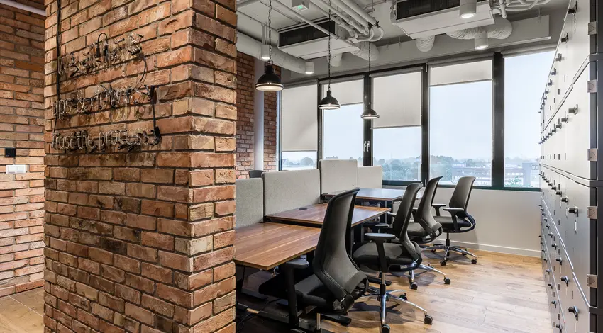 Brain Embassy Adgar Park West Aleje Jerozolimskie, Al. Jerozolimskie 181B, Ochota, Warszawa