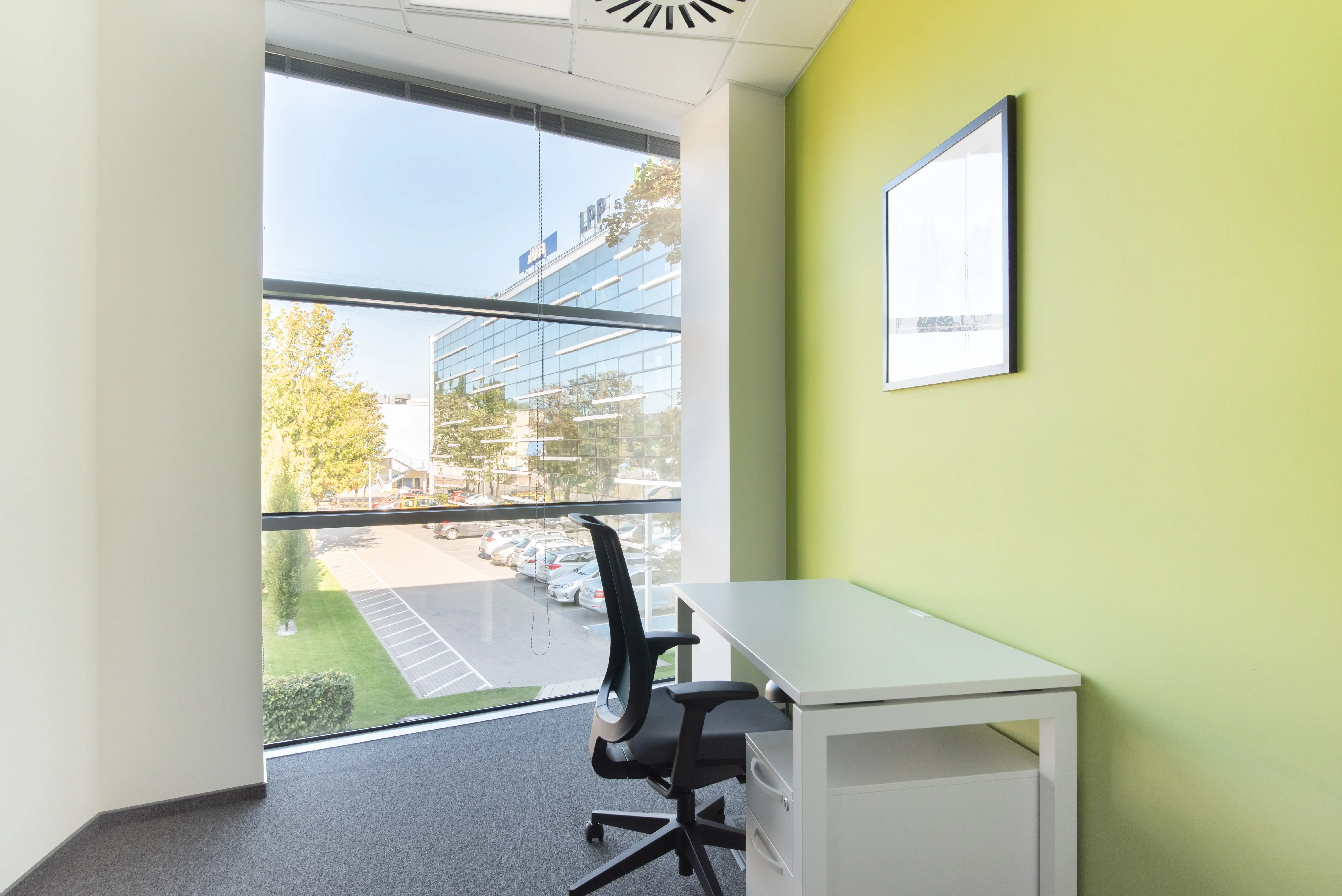 Opera Office, Zwycięstwa 13 A