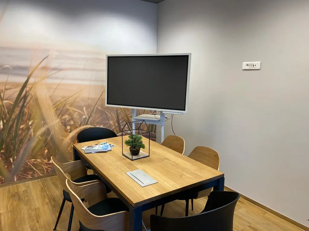 Olivia Gate, Grunwaldzka 472