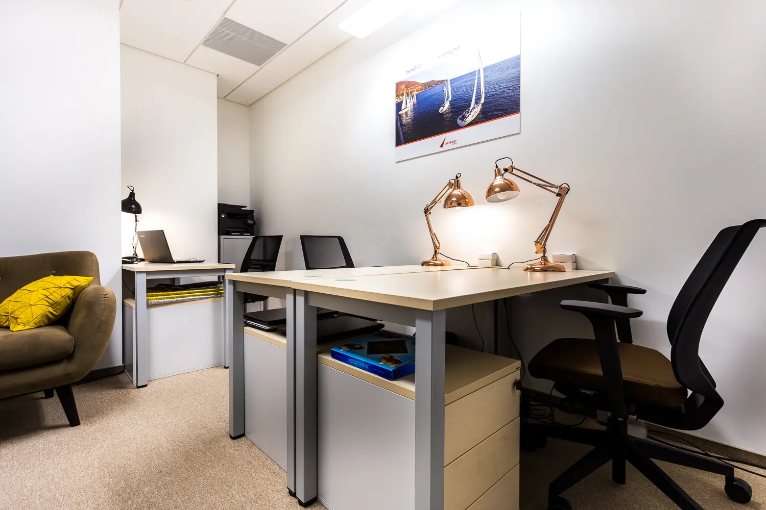 Omni Office Q22 Jana Pawła, Jana Pawła II 22