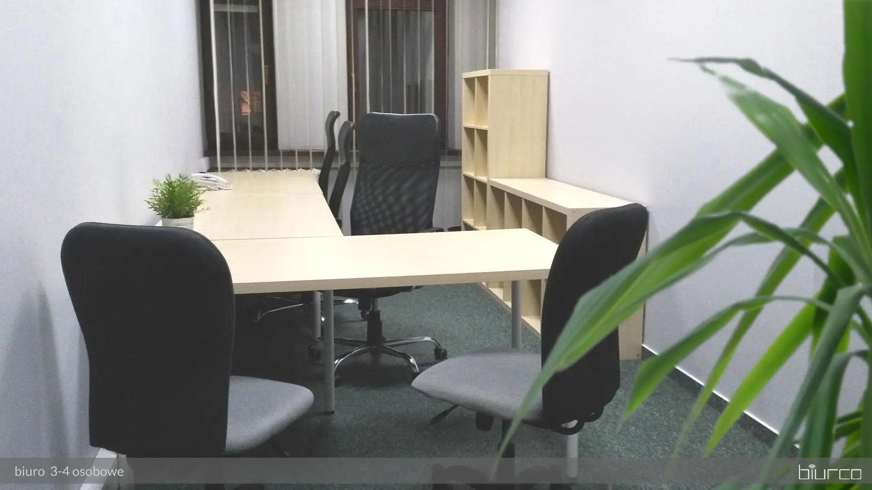 Twarda 44, Twarda 44