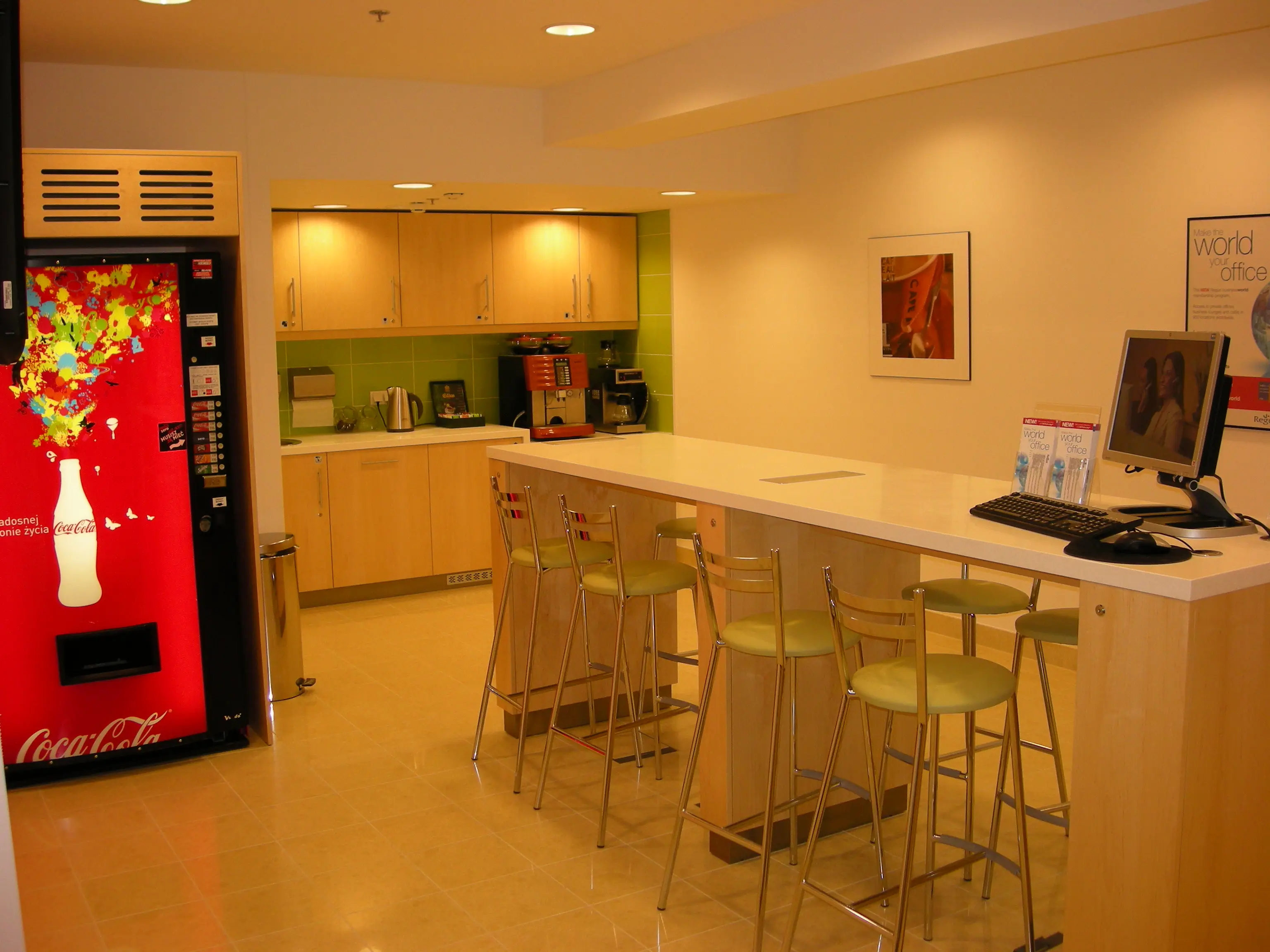 Regus North Gate Bonifraterska, Bonifraterska 17