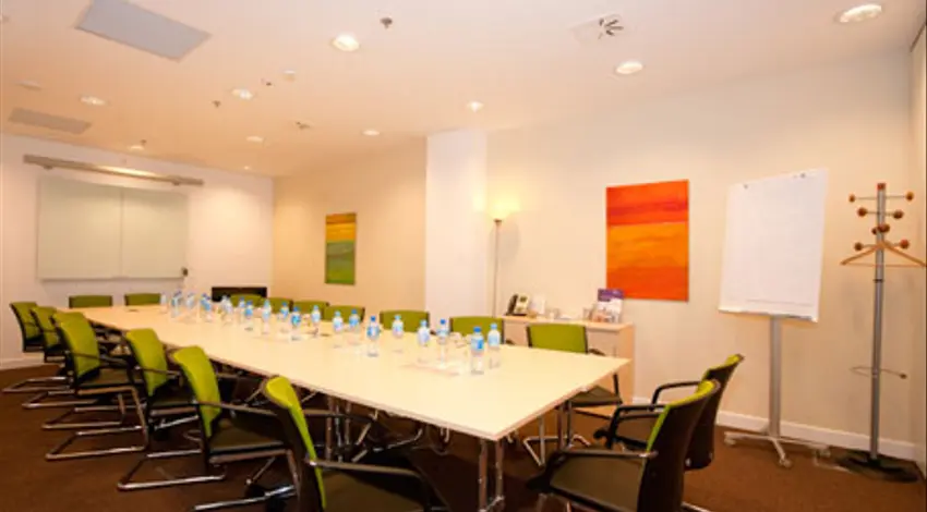 Regus North Gate Bonifraterska, Bonifraterska 17, Śródmieście, Warszawa