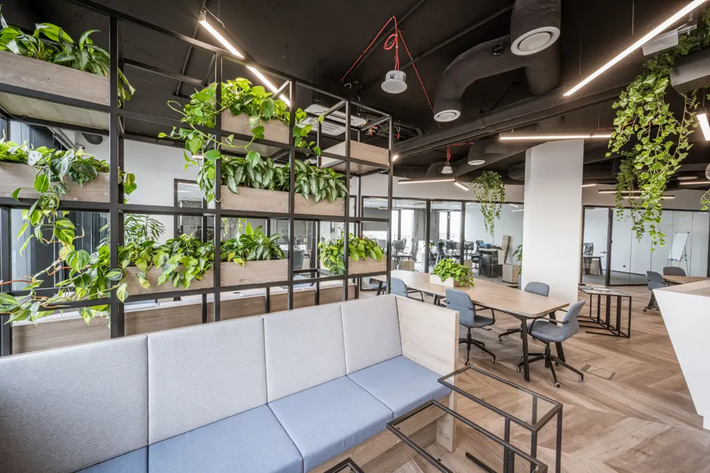 Carbon Tower, Fabryczna 6