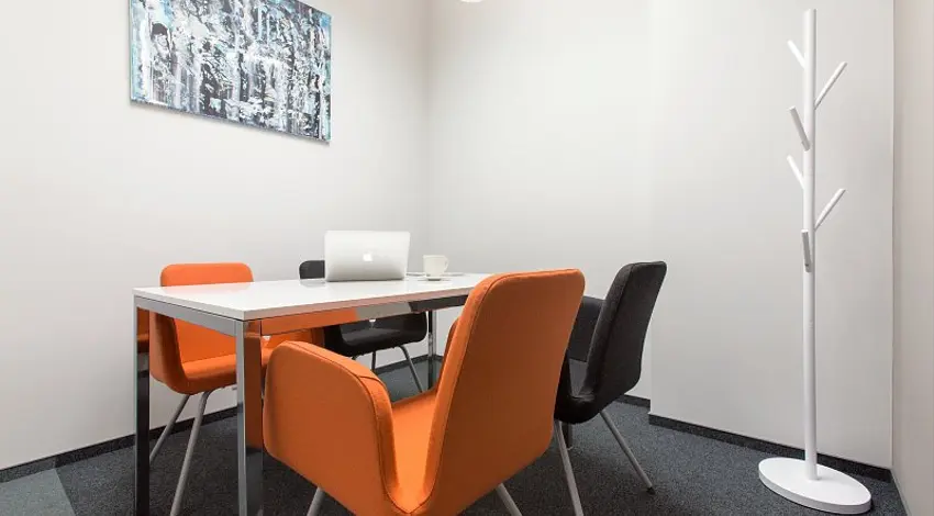 CB 7 Cybernetyki, Cybernetyki 7B, Mokotów, Warszawa