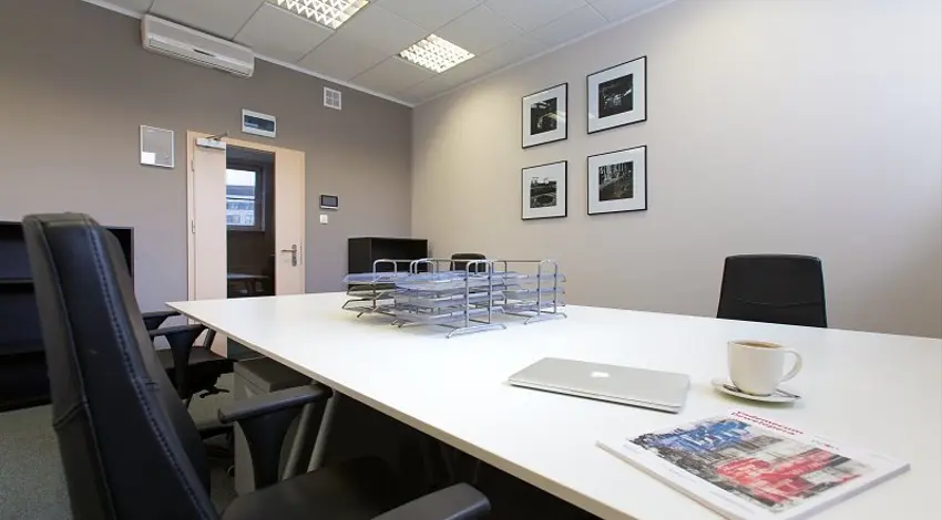 CB 7 Cybernetyki, Cybernetyki 7B, Mokotów, Warszawa