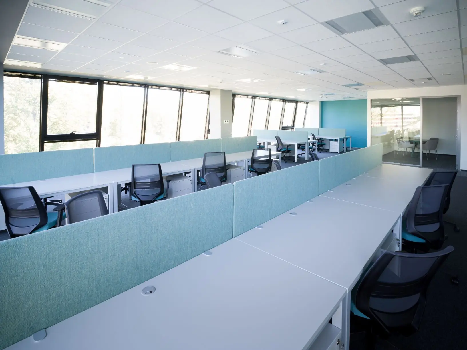 DOT OFFICE L1, Czerwone Maki 87, Podgórze, Kraków