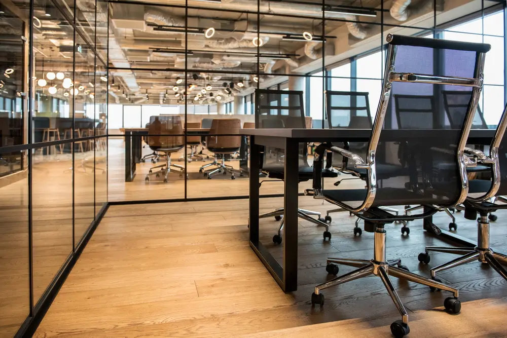 Fabryczna Office Park, Aleja Pokoju 18