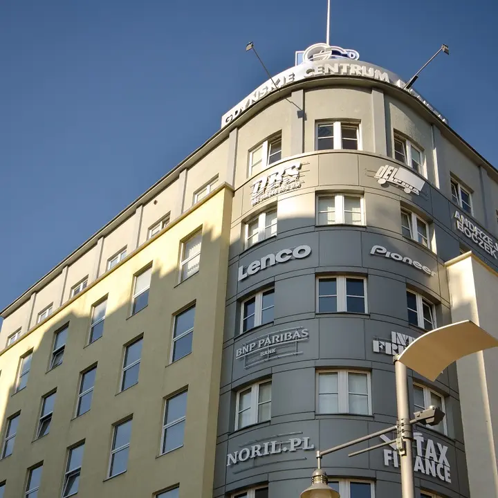 Gdyńskie Centrum Biznesu, Plac Kaszubski 8, Gdynia