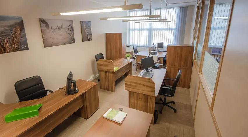 Gdyńskie Centrum Biznesu, Plac Kaszubski 8, Gdynia