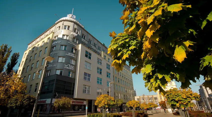 Gdyńskie Centrum Biznesu, Plac Kaszubski 8, Gdynia