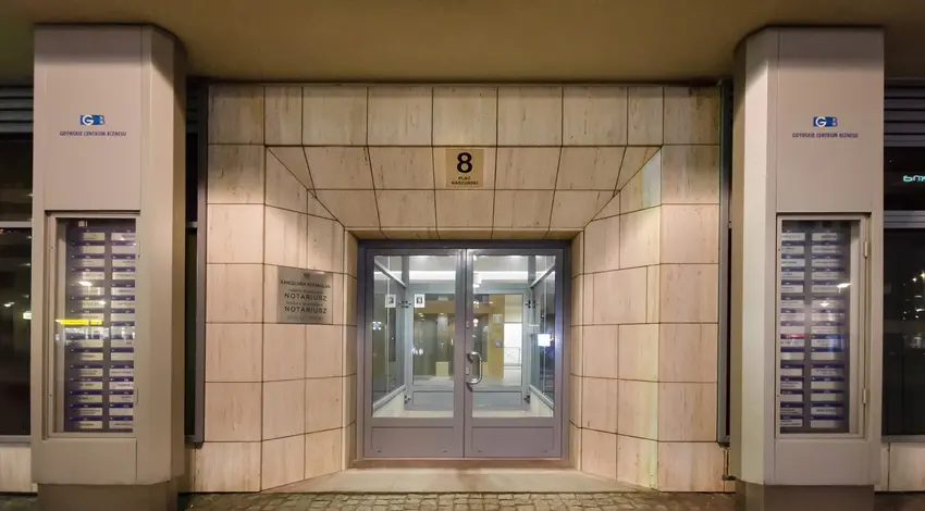 Gdyńskie Centrum Biznesu, Plac Kaszubski 8, Gdynia