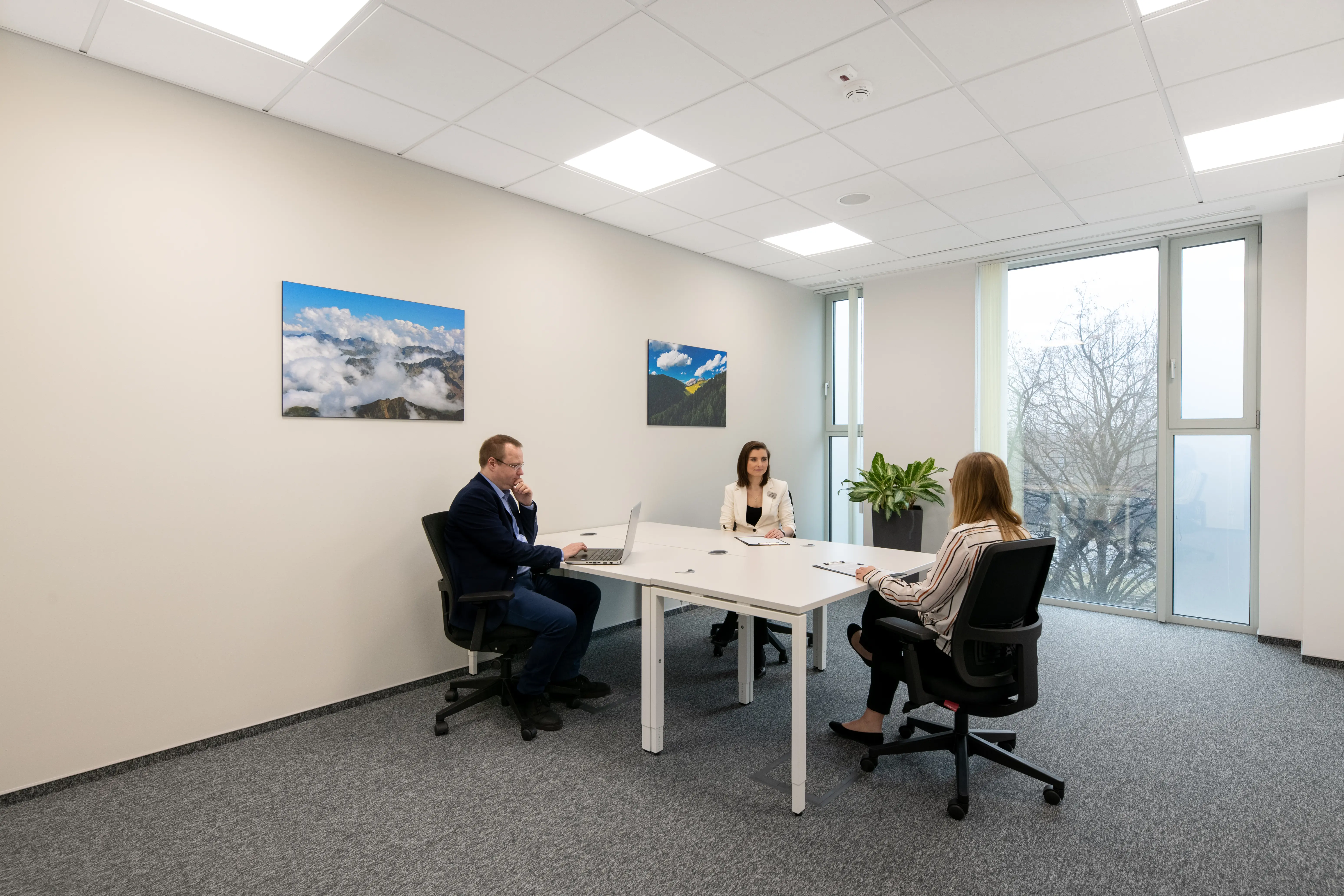 Grójecka Offices, Grójecka 208