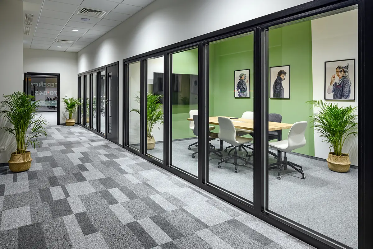 Imagine, Marszałka Piłsudskiego 85/87 85/87