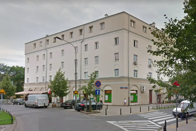 Centrum Żoliborz, Inwalidów 10