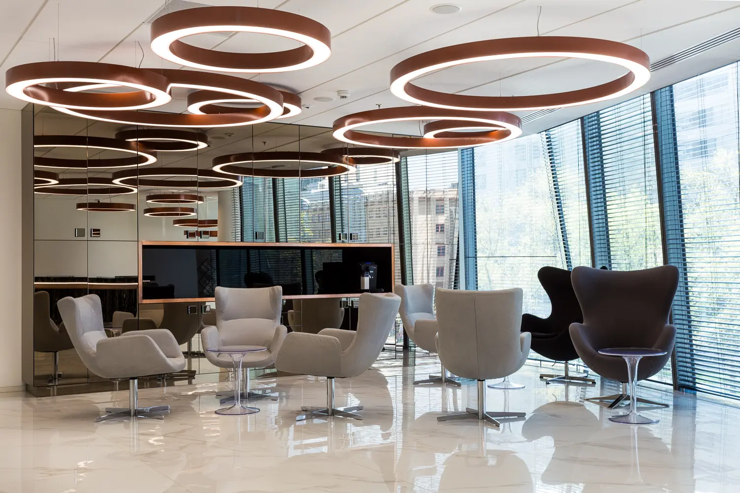 Omni Office Q22 Jana Pawła, Jana Pawła II 22