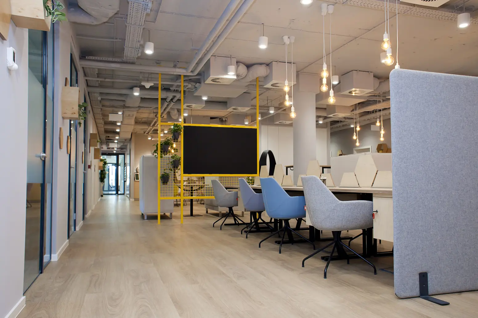 Bee Creative Royal Wilanów Klimczaka, Klimczaka 1