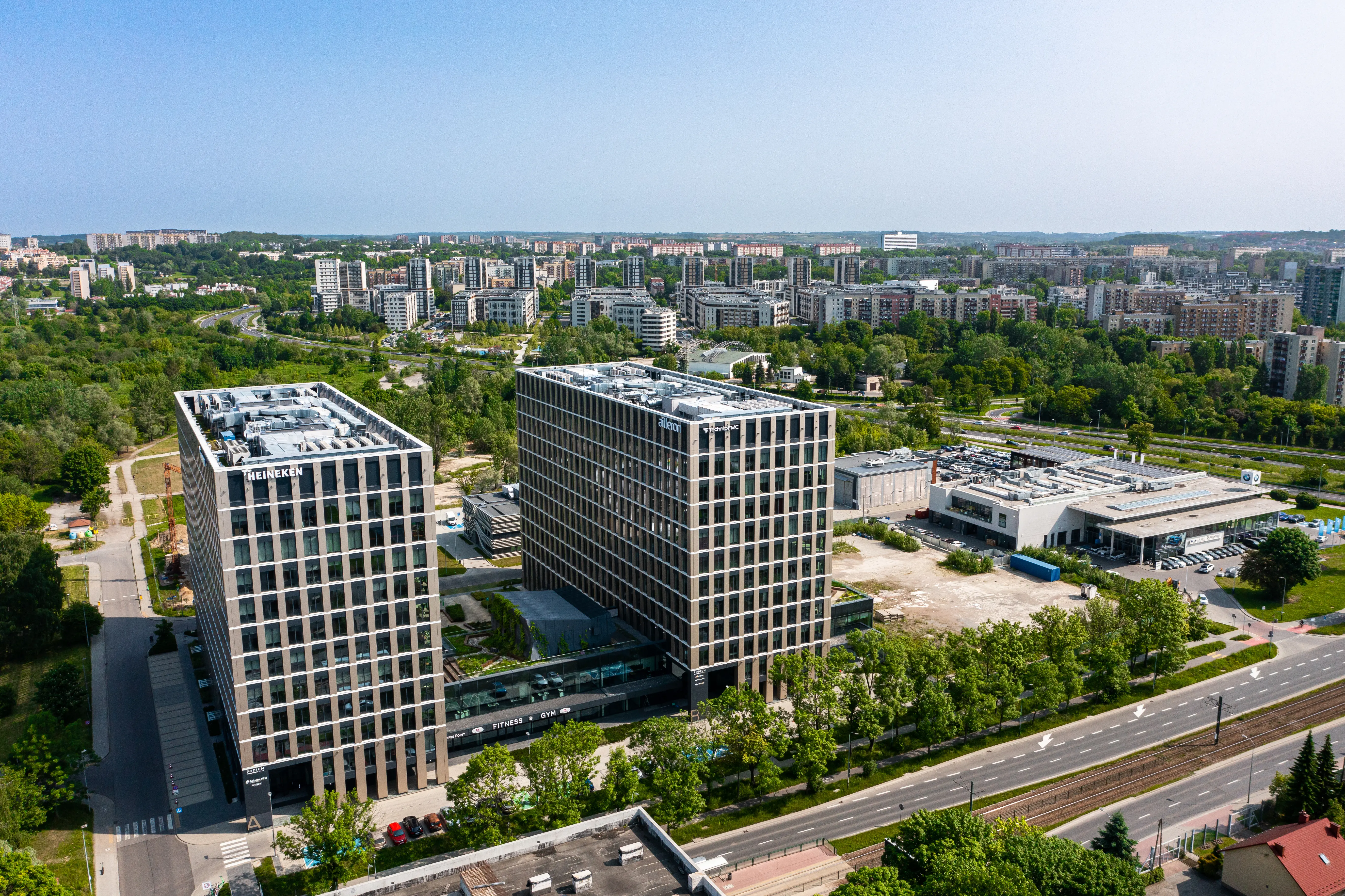 Podium Park B, Jana Pawła II 43B