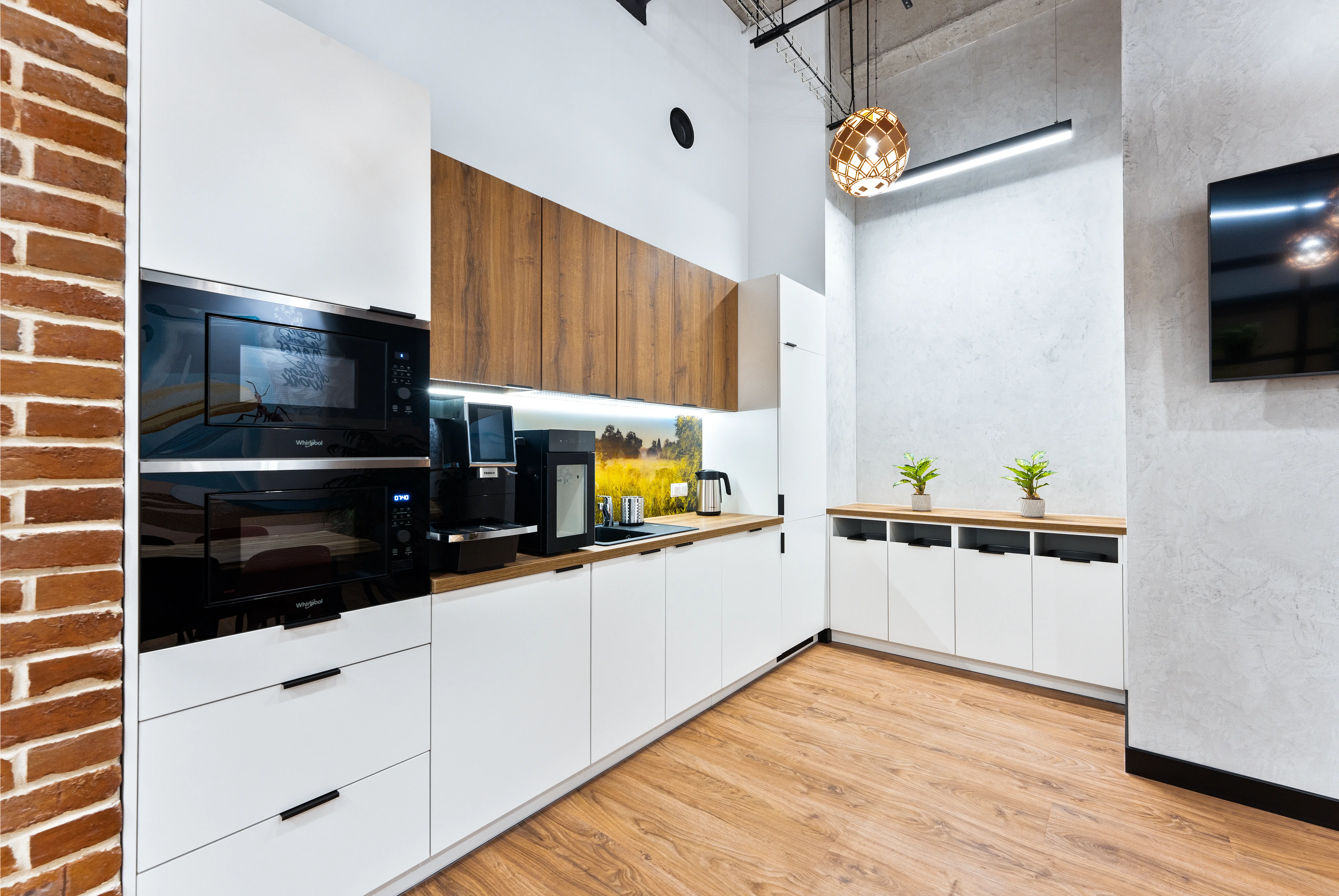 Podium Park B, Jana Pawła II 43B, Kraków