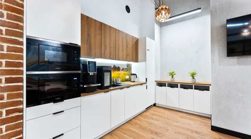 Podium Park B, Jana Pawła II 43B, Kraków