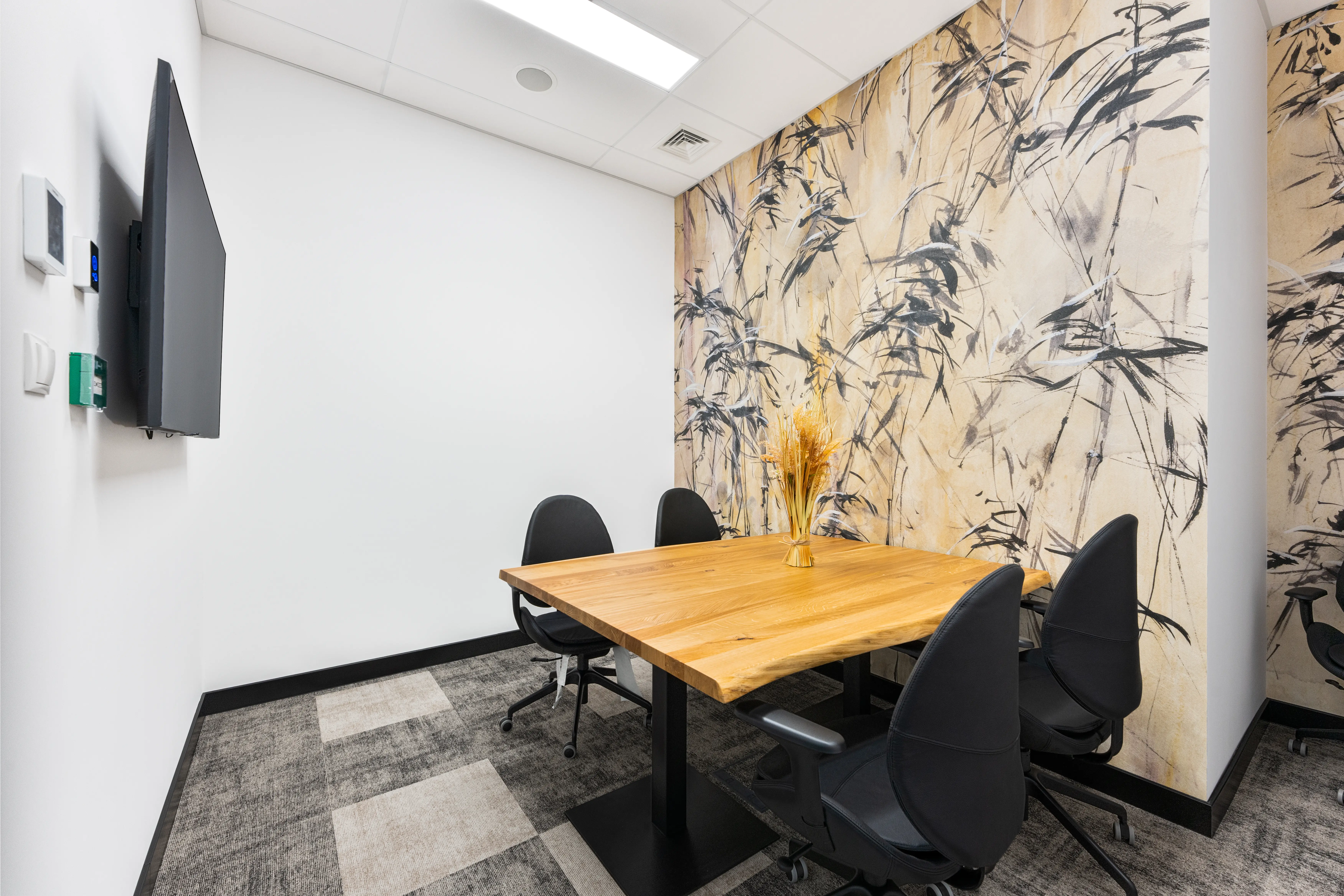 Podium Park B, Jana Pawła II 43B, Kraków