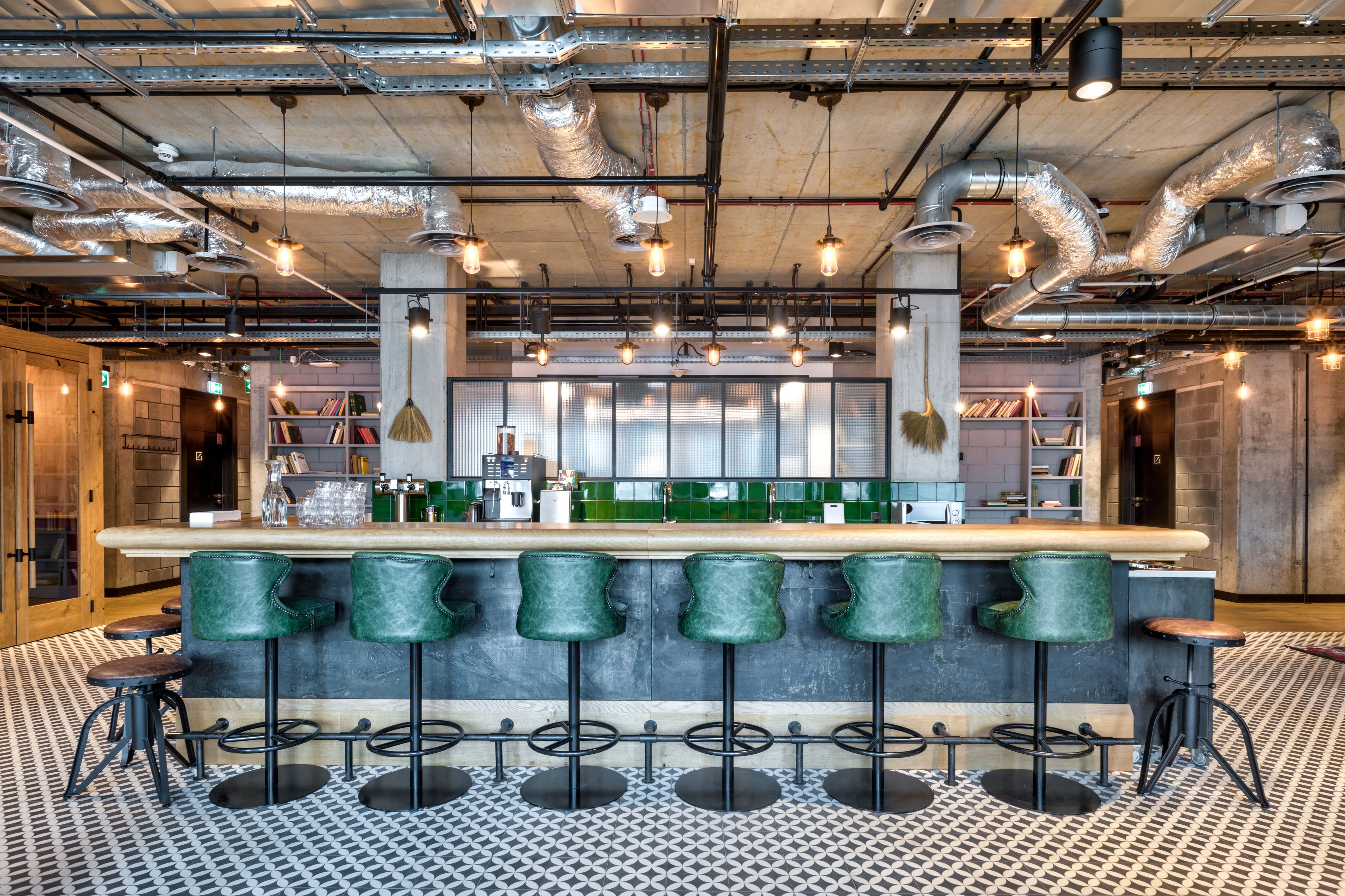 Mindspace Hala Koszyki, Koszykowa 61, Śródmieście, Warszawa