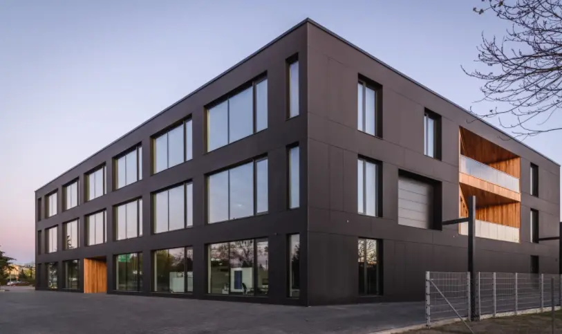 Lab150, Bukowska 150