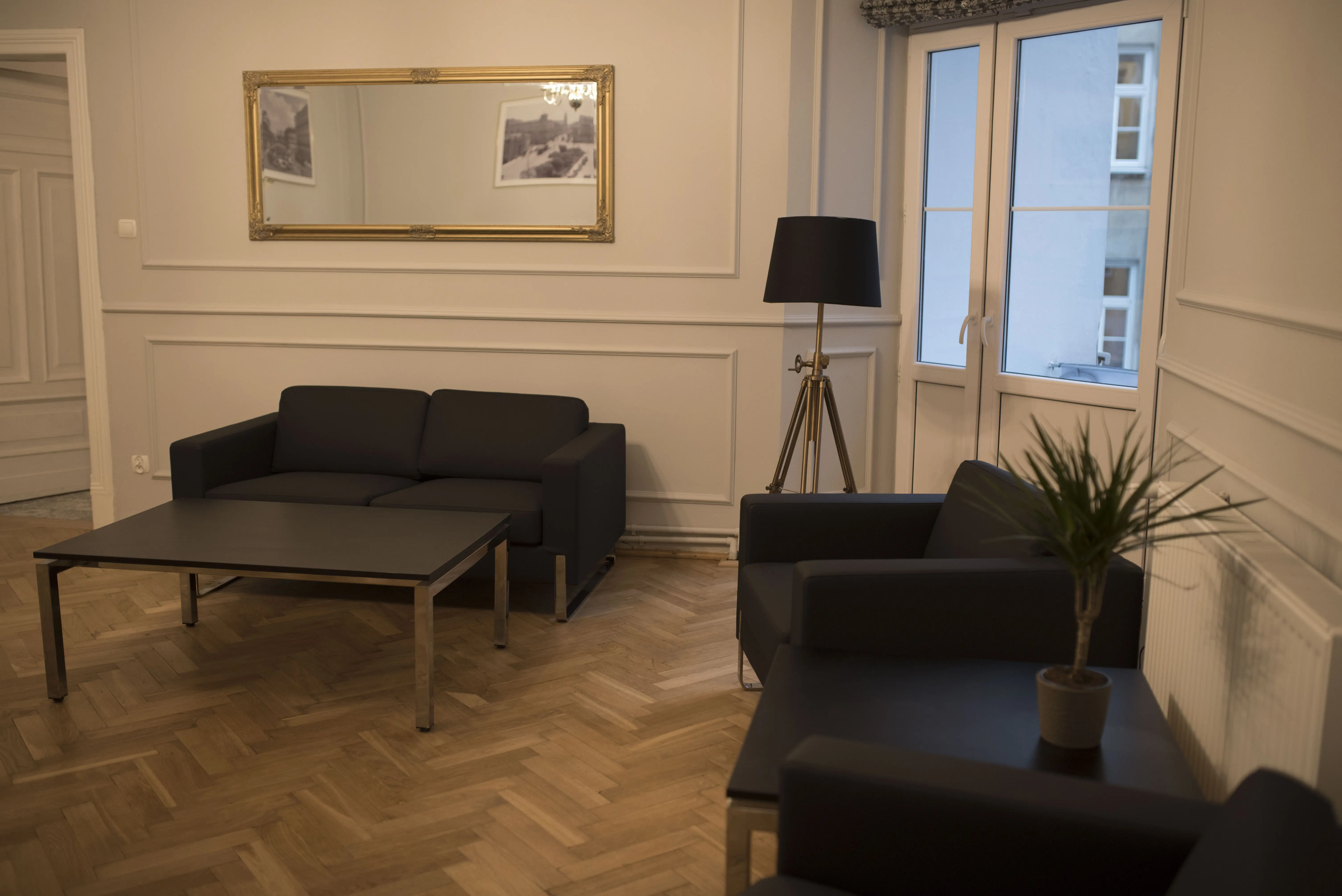 Marszałkowska 58 ( lok. 15), Marszałkowska 58