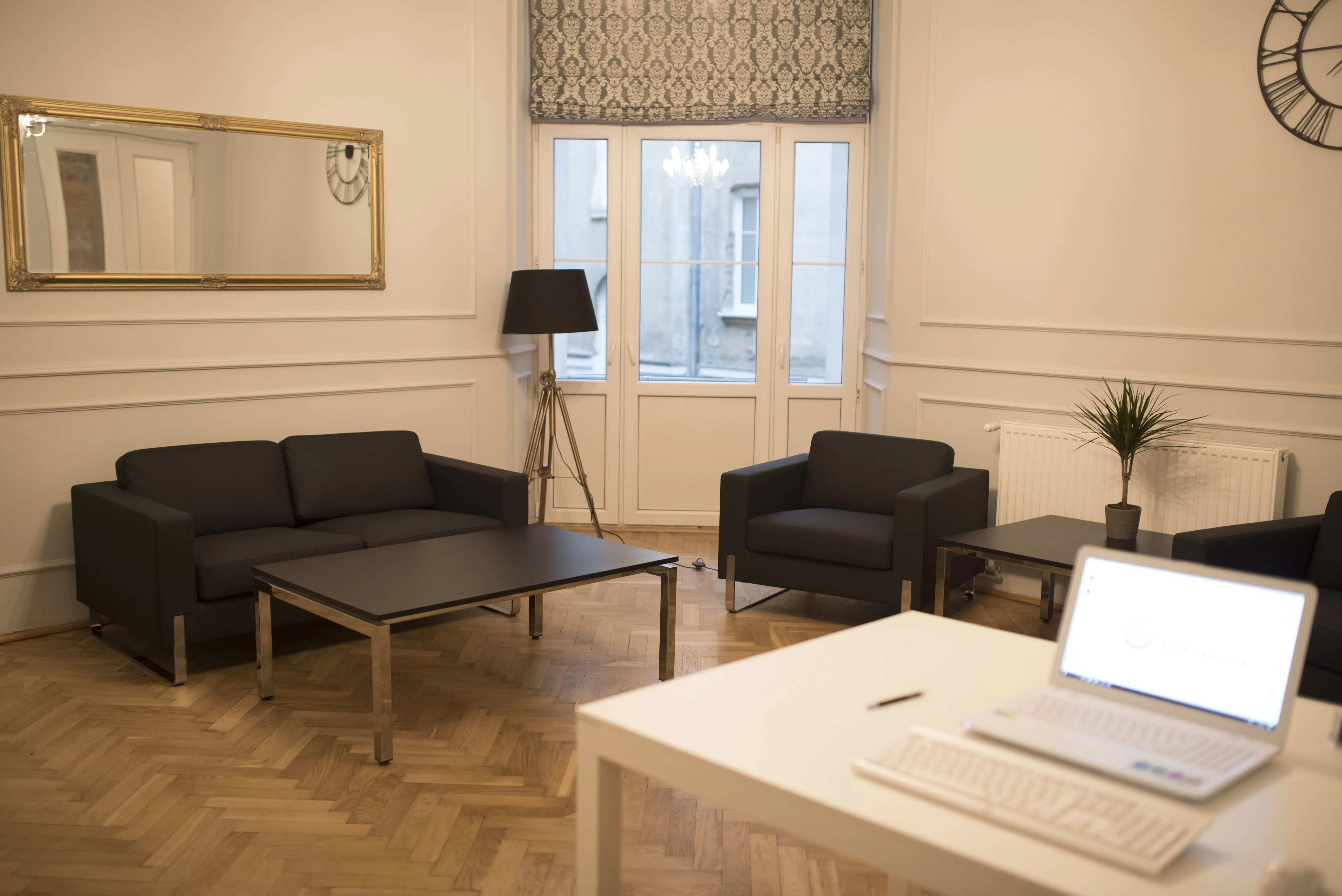 Marszałkowska 58 ( lok. 15), Marszałkowska 58