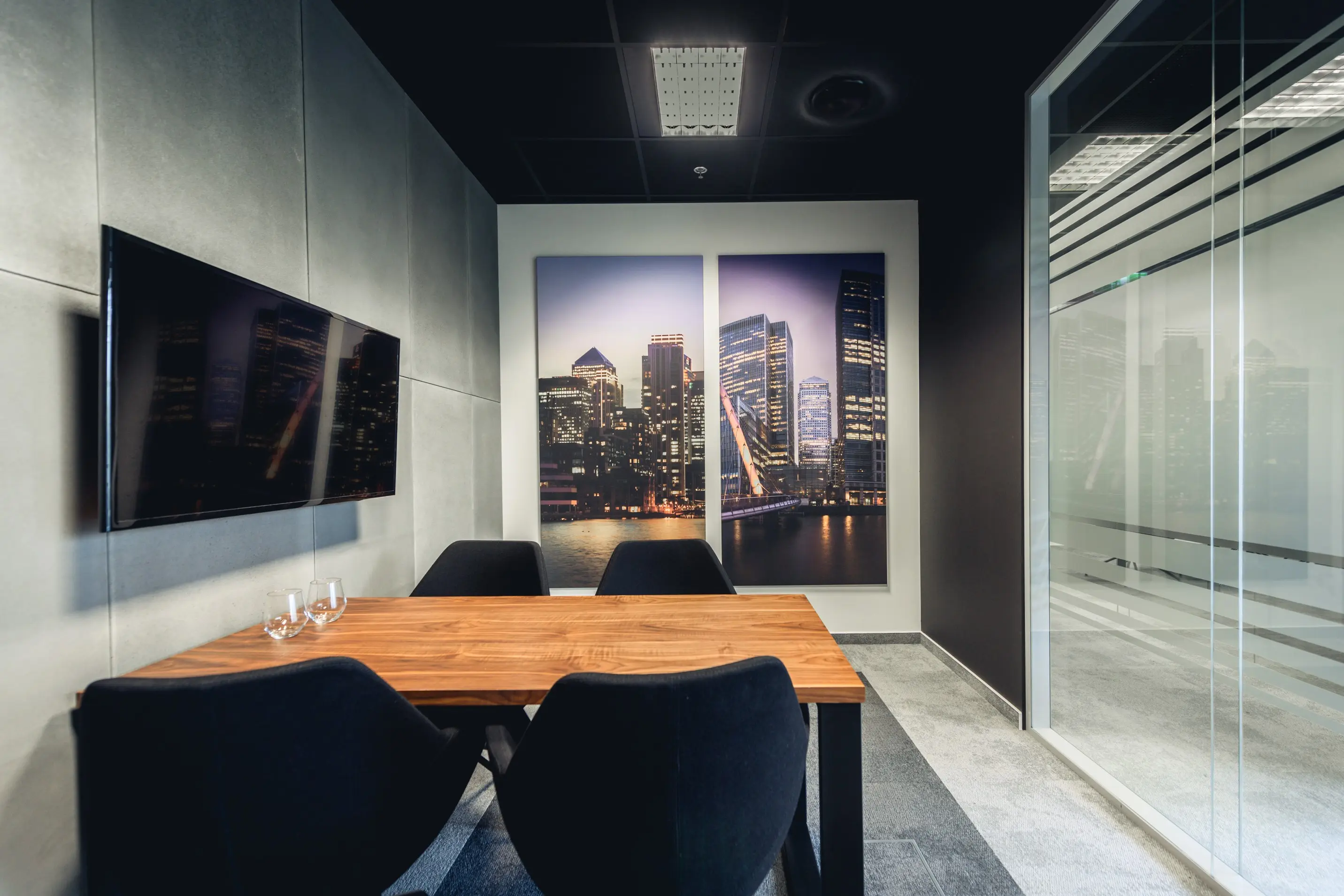 Hotel Poloneza, Poloneza 87