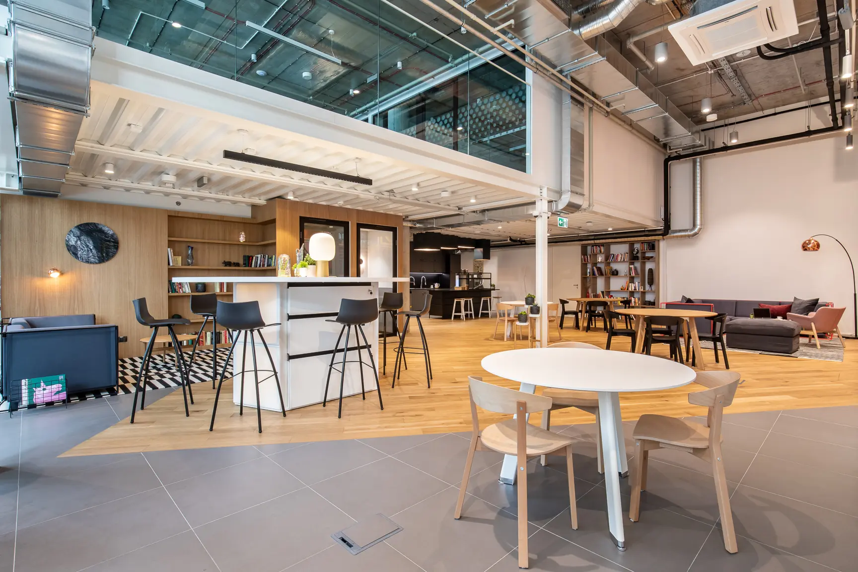 Mogilska 43, ulica Mogilska 43, Grzegórzki, Kraków