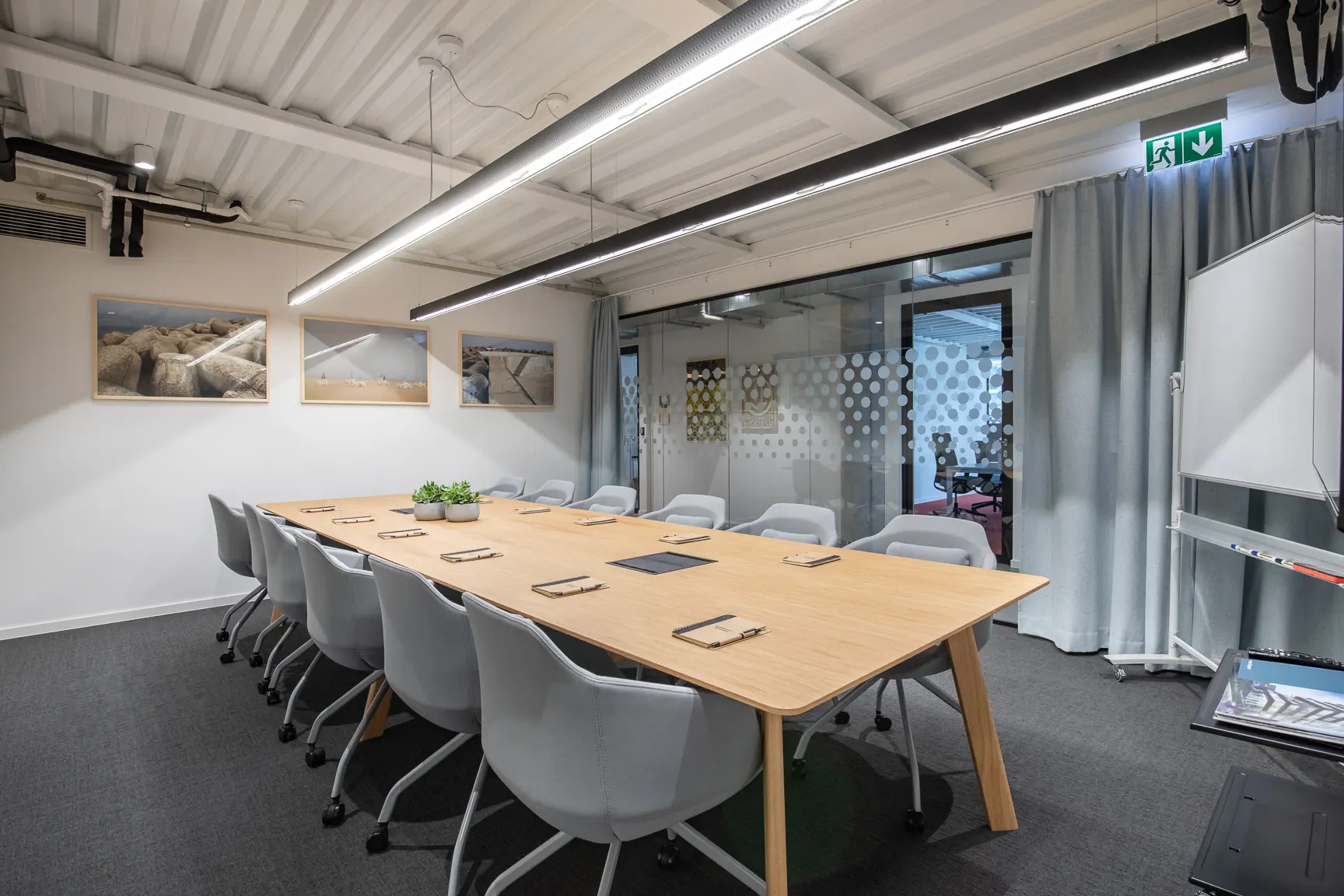 Mogilska 43, ulica Mogilska 43