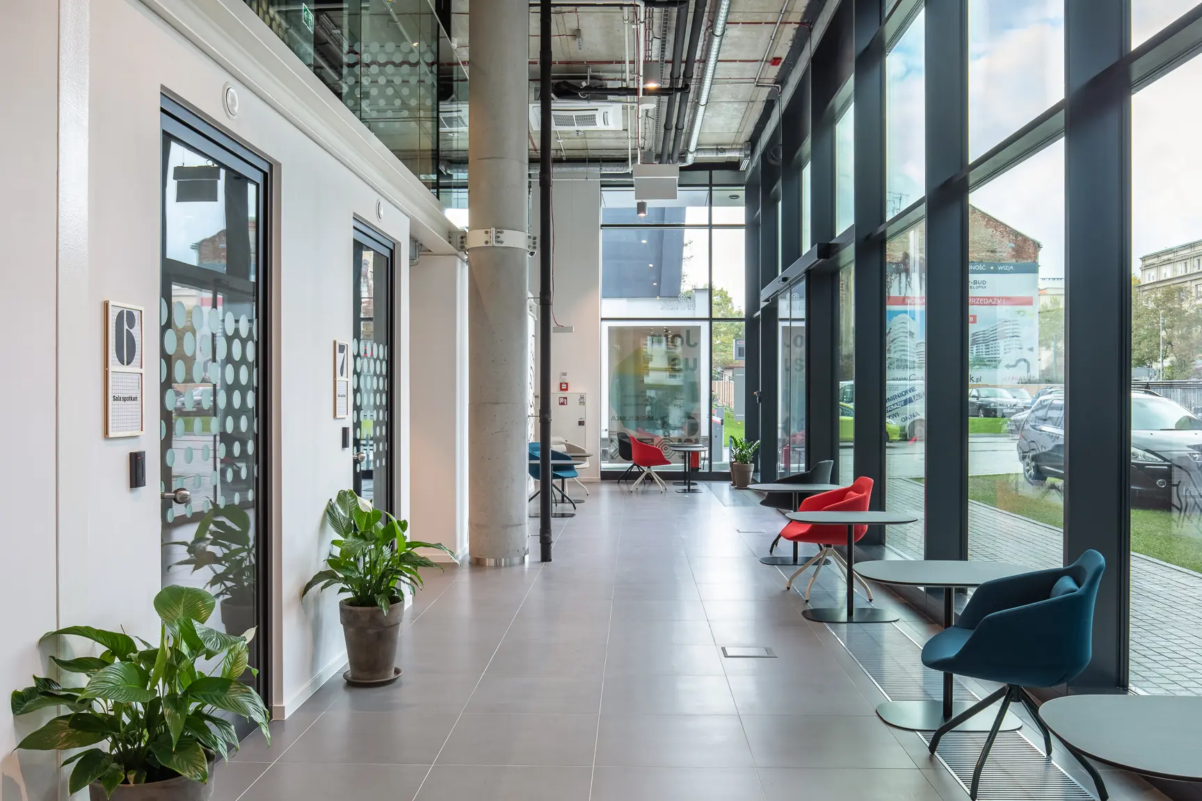 Mogilska 43, ulica Mogilska 43