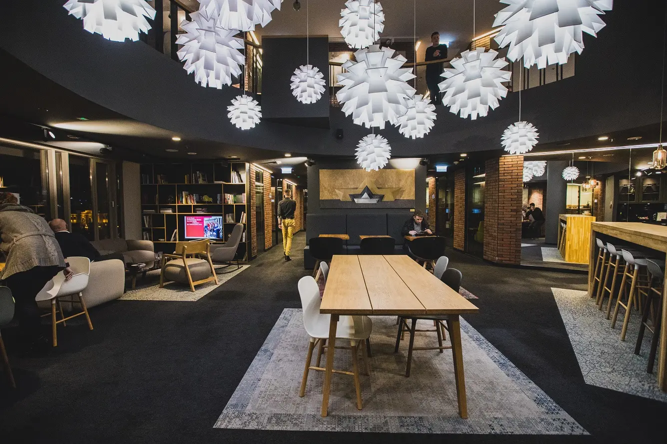 Zebra Tower (8,9 piętro), Mokotowska 1, Śródmieście, Warszawa