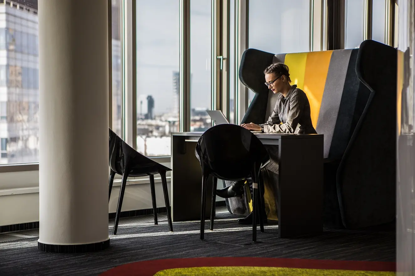 Zebra Tower Mokotowska, Mokotowska 1