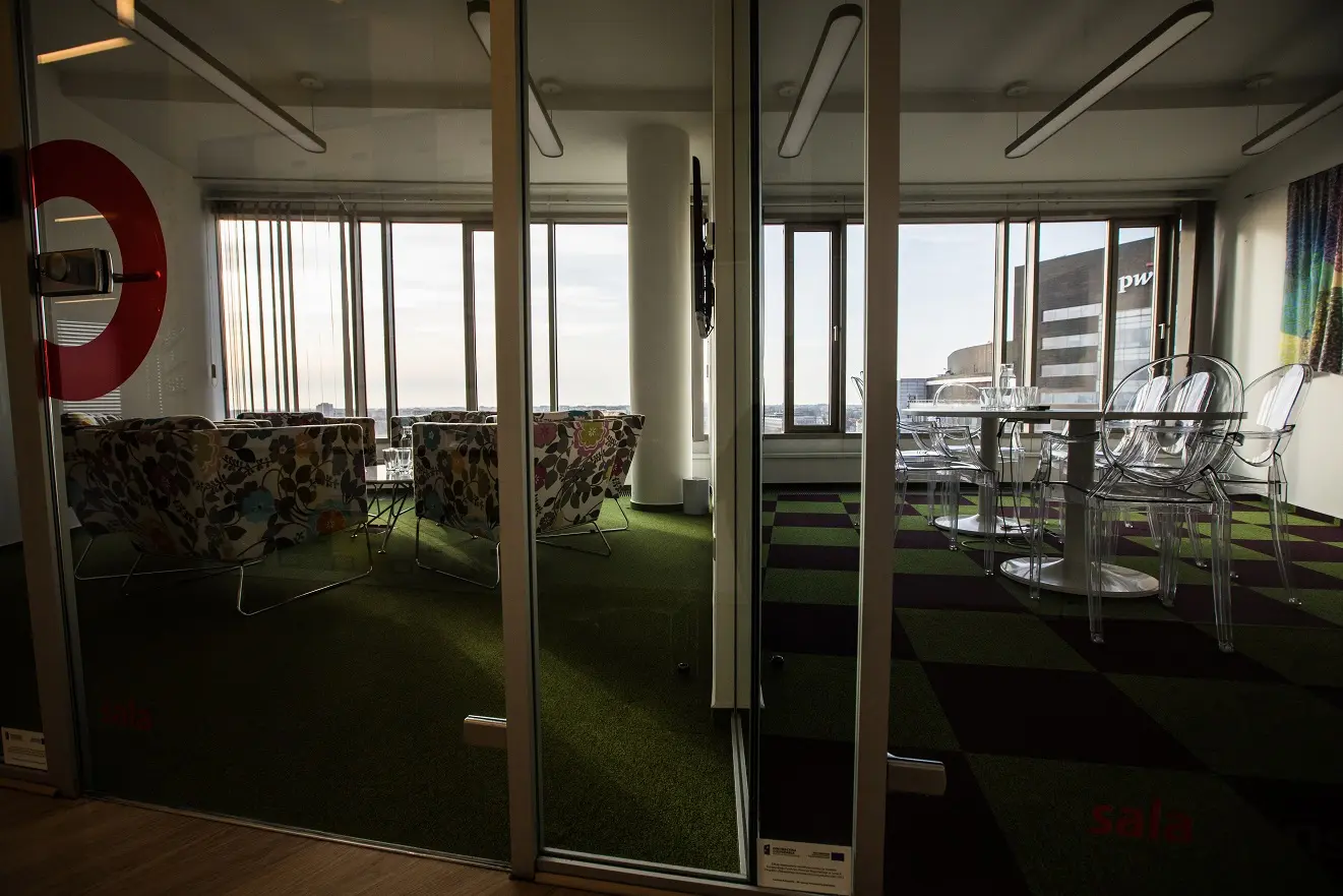 Zebra Tower Mokotowska, Mokotowska 1