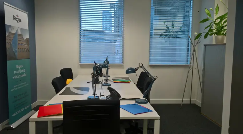 Regus Moniuszki Tower Moniuszki, Stanisława Moniuszki 1 A, Śródmieście, Warszawa