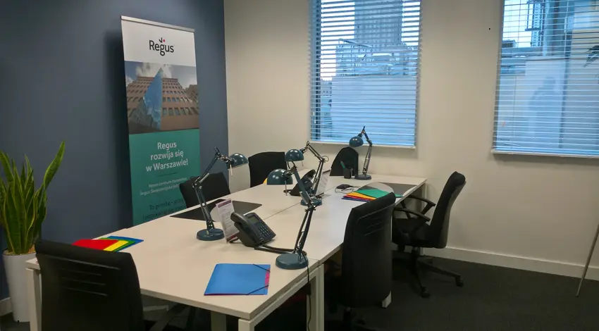 Regus Moniuszki Tower Moniuszki, Stanisława Moniuszki 1 A, Śródmieście, Warszawa