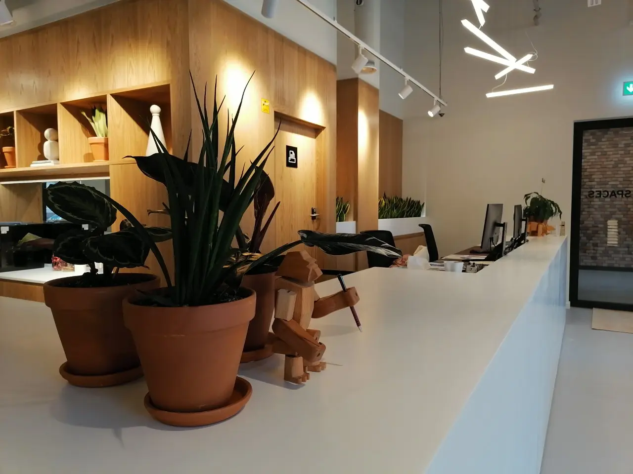 Monopol M, Plac Konesera 12, Praga, Warszawa