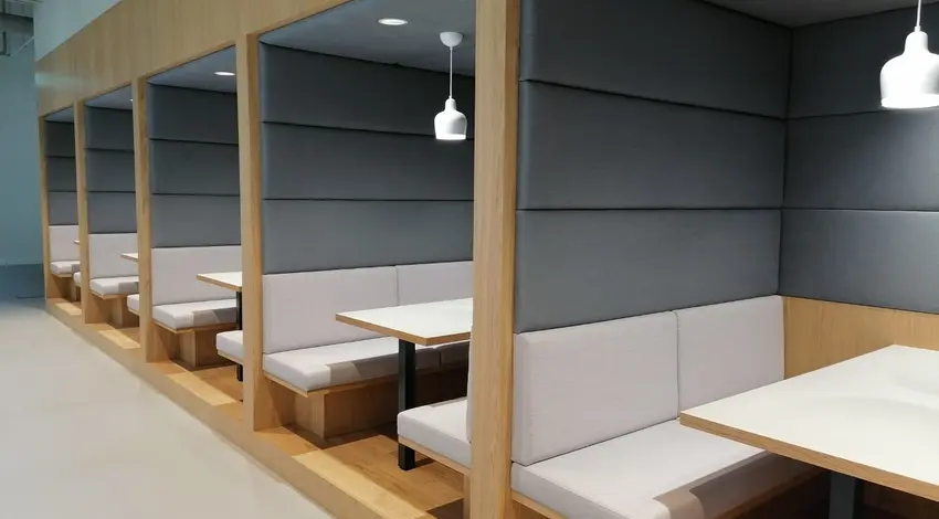 Monopol M, Plac Konesera 12, Praga, Warszawa